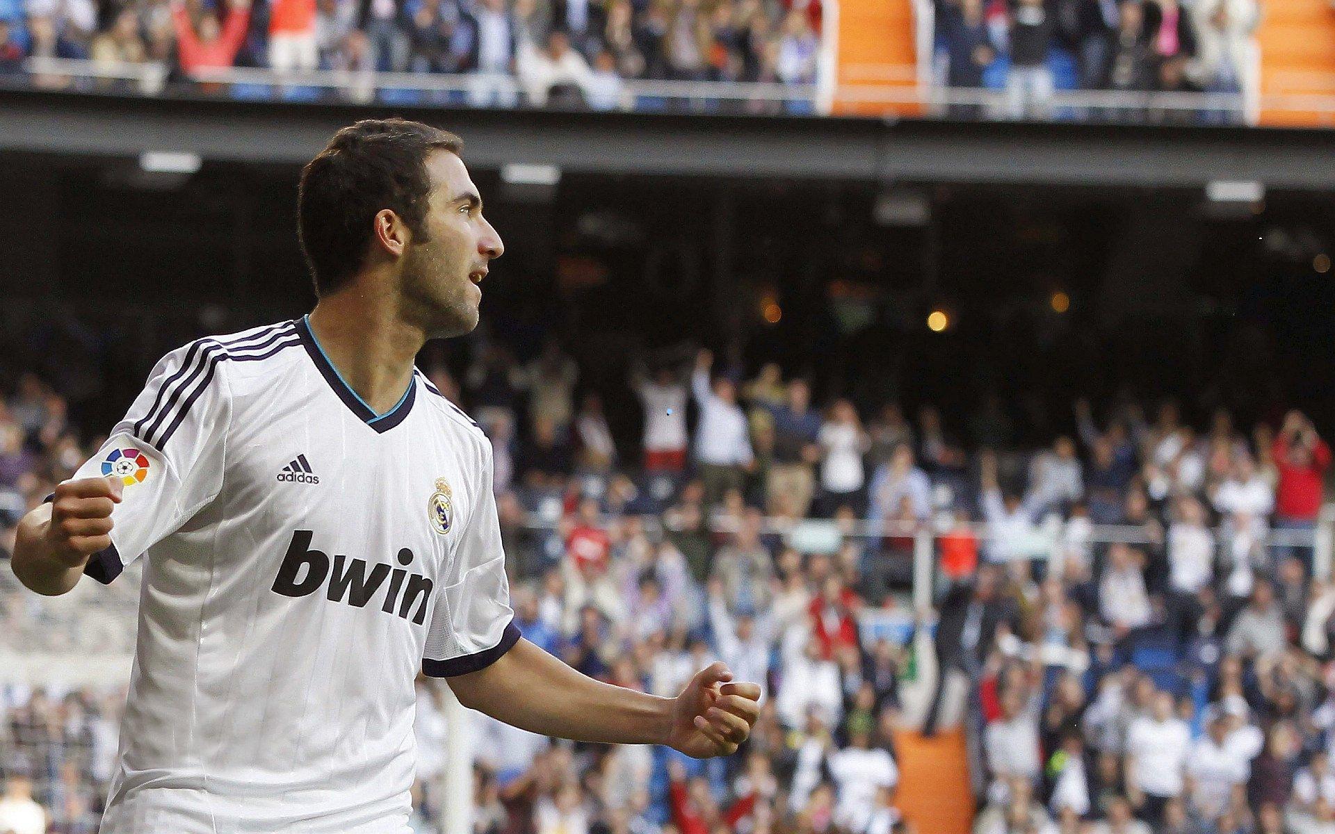 血脉中的红魔印记，卡里克深情告白，曼联早已成为生命不可分割的一部分